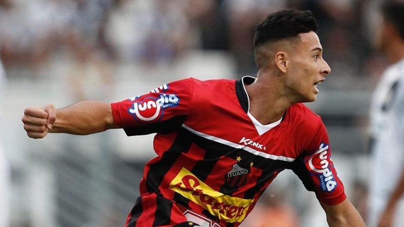 Gabriel Martinelli chỉ trưởng thành từ một đội bóng nhỏ bé Gabriel Martinelli chỉ trưởng thành từ một đội bóng nhỏ bé