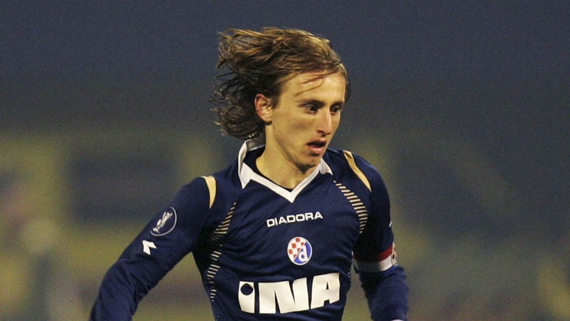 Luka Modric ghi dấu từ chính nền bóng đá nhỏ bé Croatia Luka Modric ghi dấu từ chính nền bóng đá nhỏ bé Croatia
