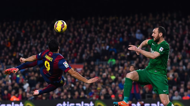 Luis Suarez là hình mẫu của thứ bóng đá bản năng, hoang dã Luis Suarez là hình mẫu của thứ bóng đá bản năng, hoang dã