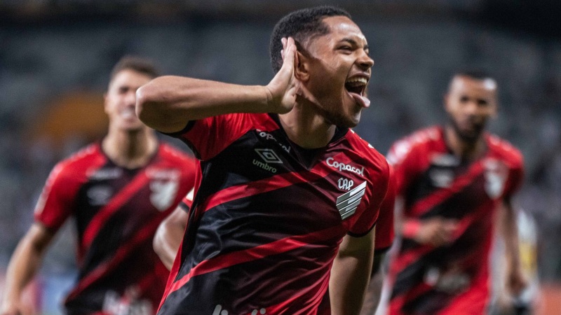 Victor Roque từng là một tiềm năng sáng giá của Brazil